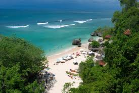 Pantai Padang Padang