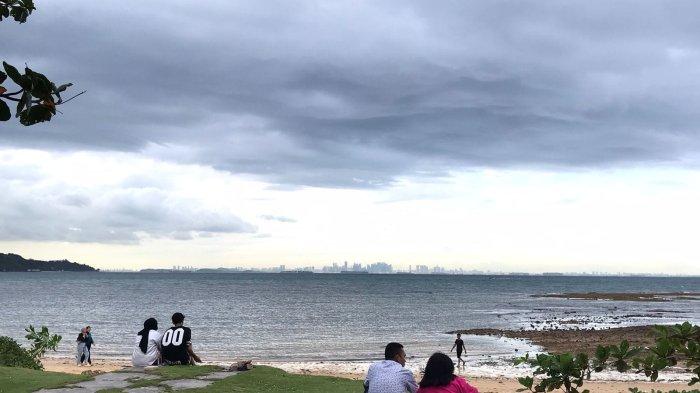 Pantai Tanjung Pinggir