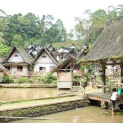 Desa Adat Kampung Naga