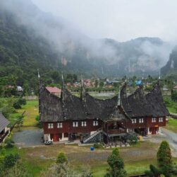 Desa Adat Lembah Harau