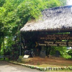Kampung Cireundeu Cimahi
