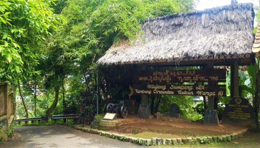 Kampung Cireundeu Cimahi