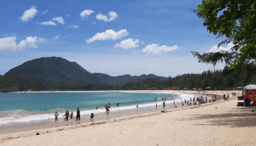 Pantai Lampuuk