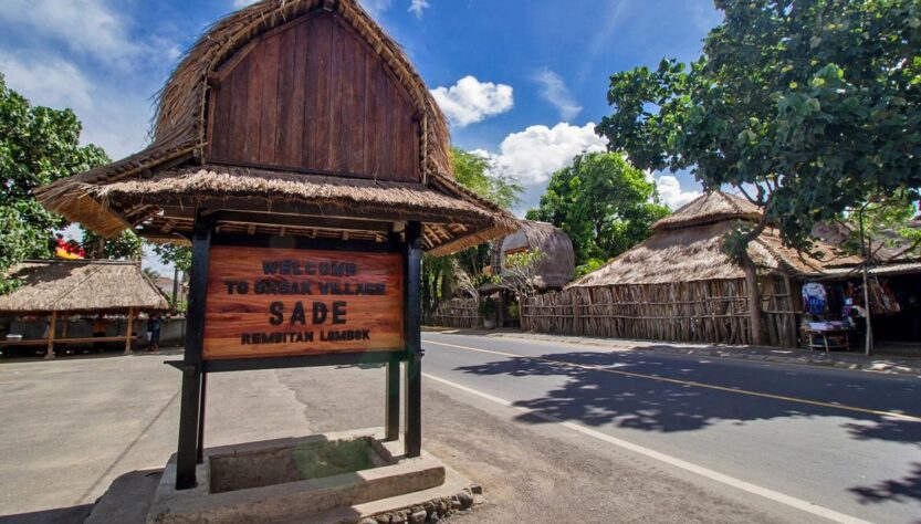 Desa Adat Sade
