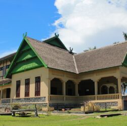 Istana Raja Bima