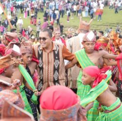 Ilustrasi festival fulan fehan untuk artikel Festival Fulan Fehan Dorong Pariwisata Perbatasan