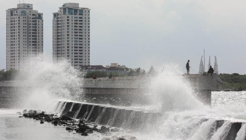 Ilustrasi giant sea wall untuk artikel Pantura Jawa Terancam Turun Dua Meter, Giant Sea Wall Prioritas