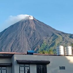 Ilustrasi gunung api sulawesi utara untuk artikel Gunung api sulawesi utara: 4 Gunung Api di Sulawesi Utara…